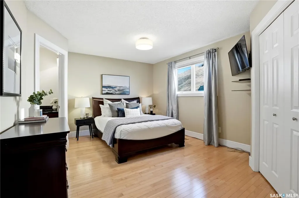 239 Scissons Court Saskatoon SK S7S 1C4