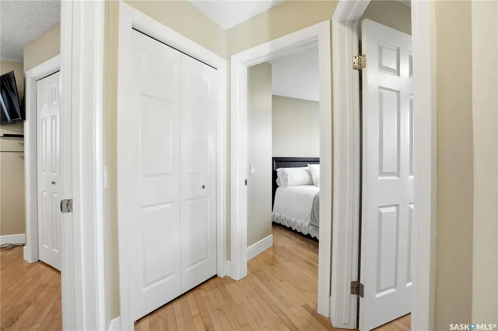 239 Scissons Court Saskatoon SK S7S 1C4
