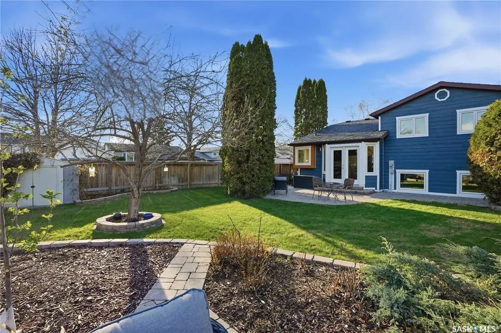 239 Scissons Court Saskatoon SK S7S 1C4