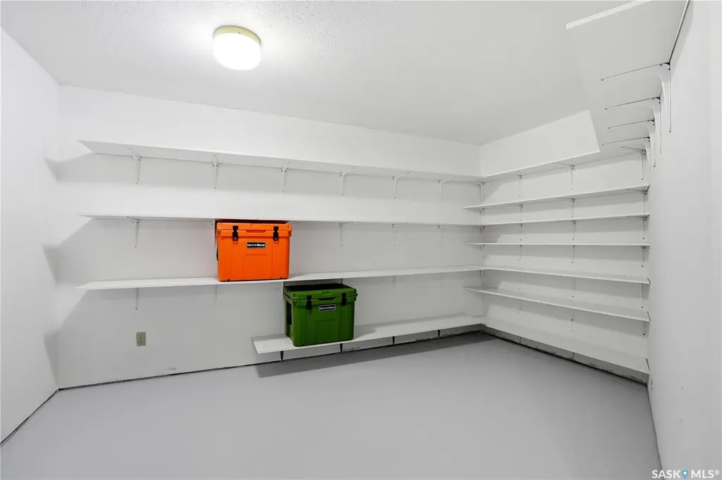239 Scissons Court Saskatoon SK S7S 1C4