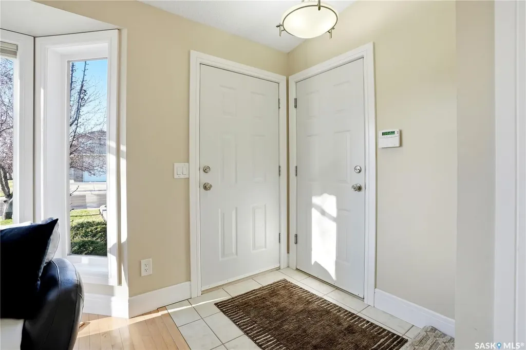 239 Scissons Court Saskatoon SK S7S 1C4
