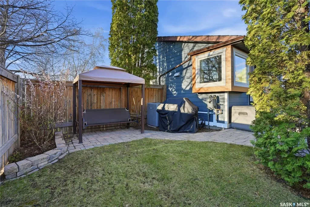 239 Scissons Court Saskatoon SK S7S 1C4