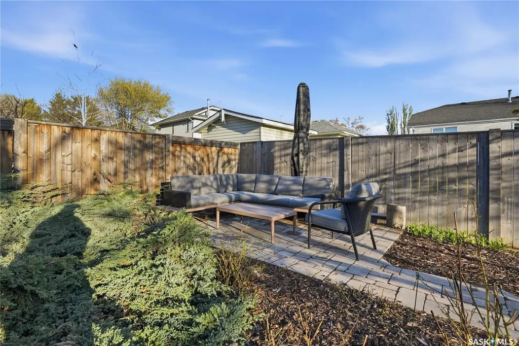 239 Scissons Court Saskatoon SK S7S 1C4