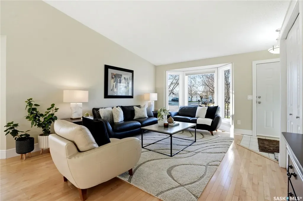 239 Scissons Court Saskatoon SK S7S 1C4