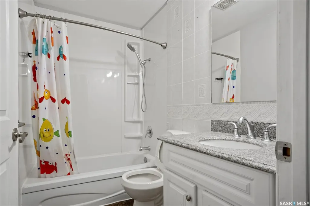 540 Wascana Street Regina SK S4R 4J2