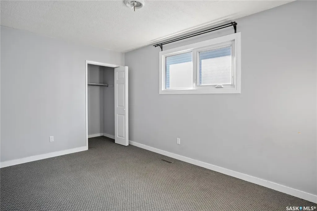 540 Wascana Street Regina SK S4R 4J2