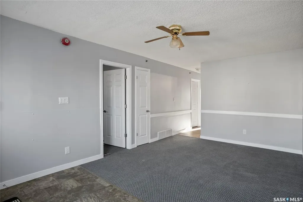 540 Wascana Street Regina SK S4R 4J2