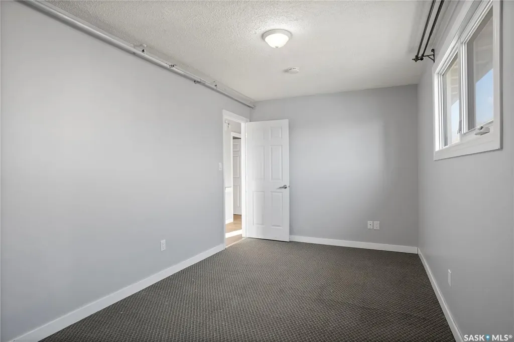 540 Wascana Street Regina SK S4R 4J2