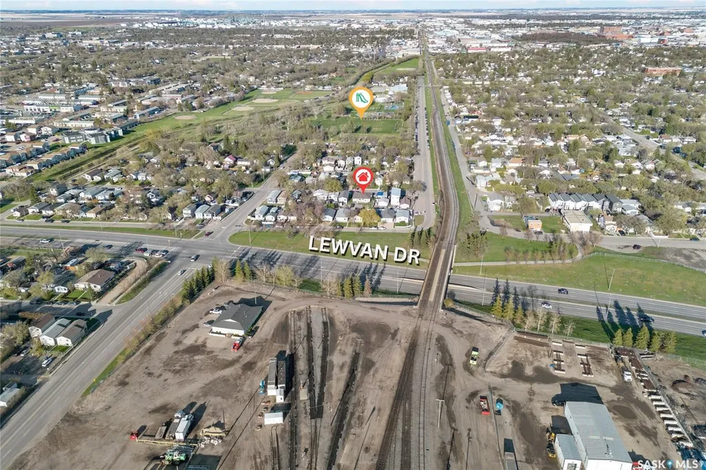 540 Wascana Street Regina SK S4R 4J2