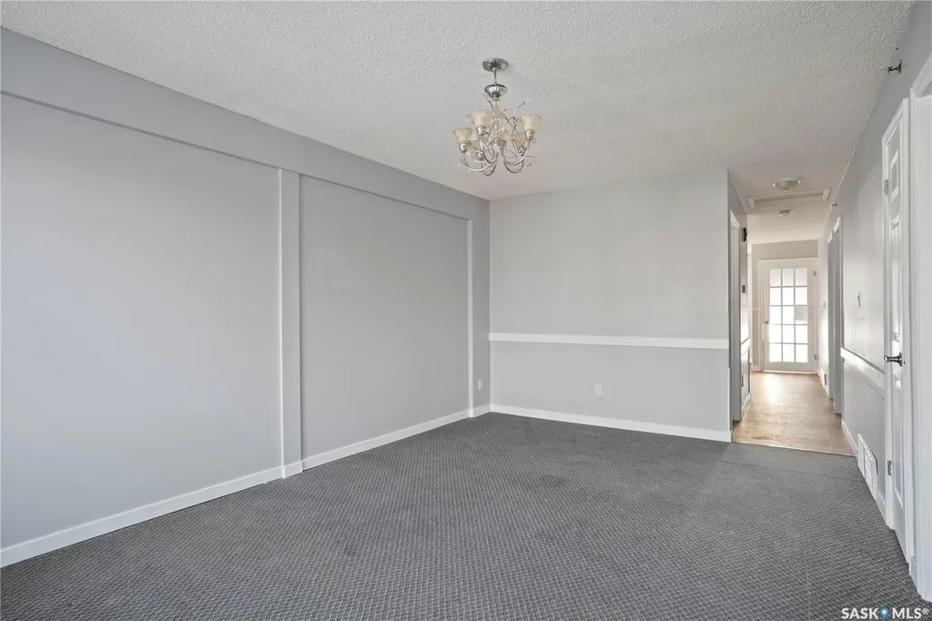540 Wascana Street Regina SK S4R 4J2