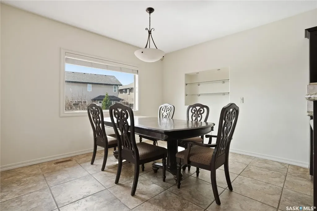 7111 Wascana Cove Drive Regina SK S4V 3G1