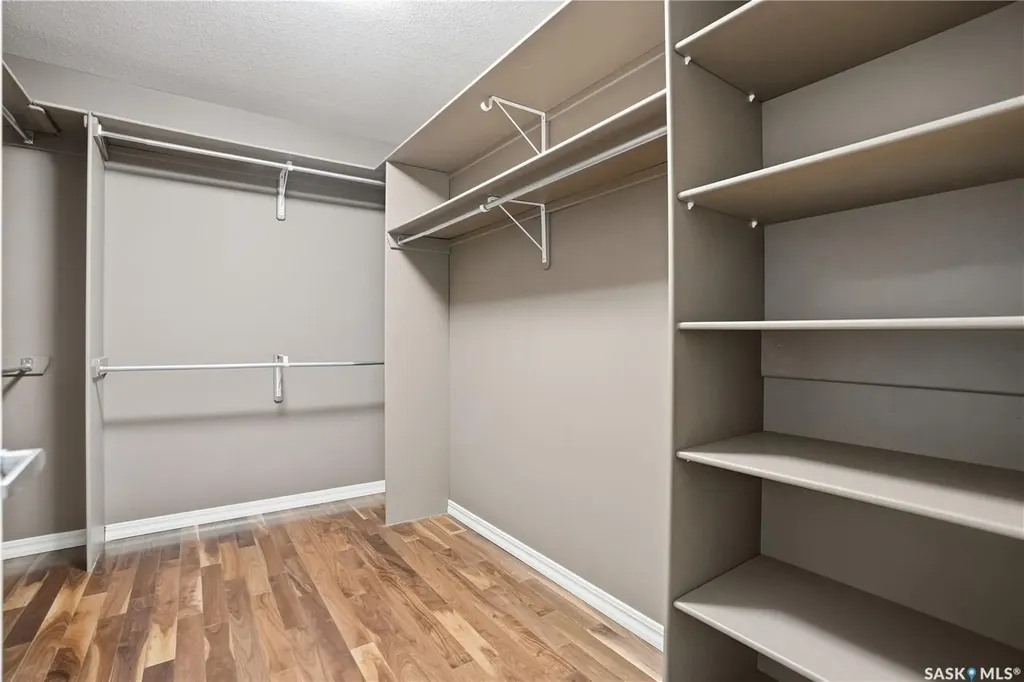 7111 Wascana Cove Drive Regina SK S4V 3G1