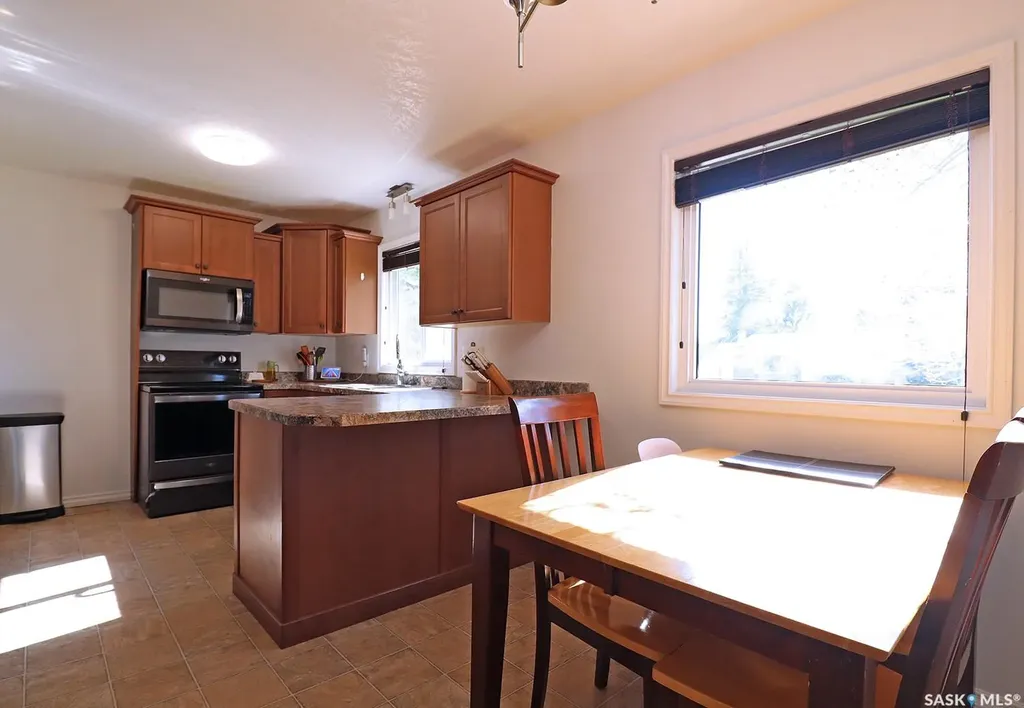 59 Alexandra Avenue Yorkton SK S3N 2J6