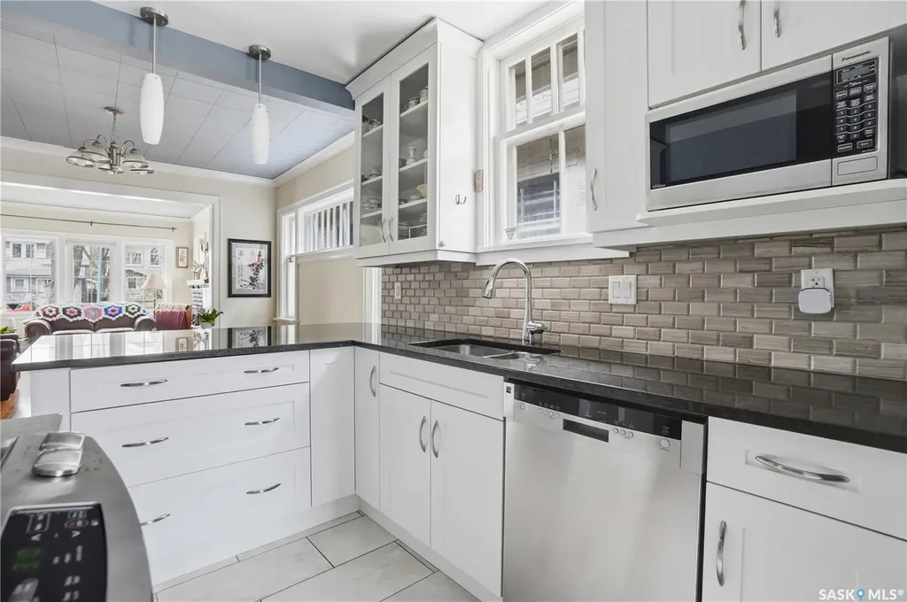 3625 Victoria Avenue Regina SK S4T 1M4