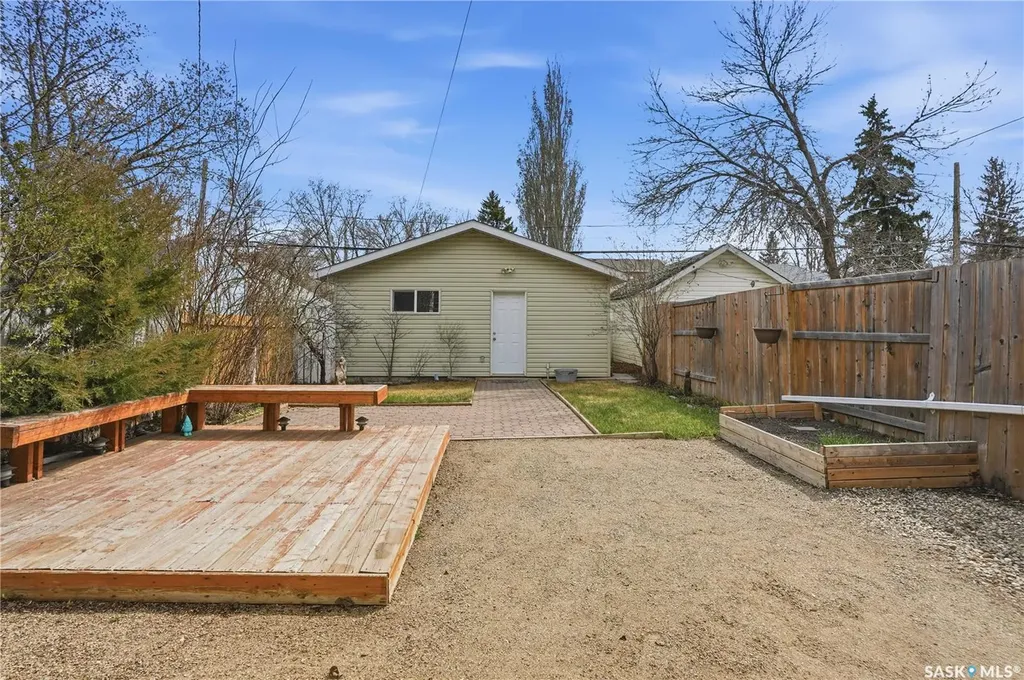 3625 Victoria Avenue Regina SK S4T 1M4