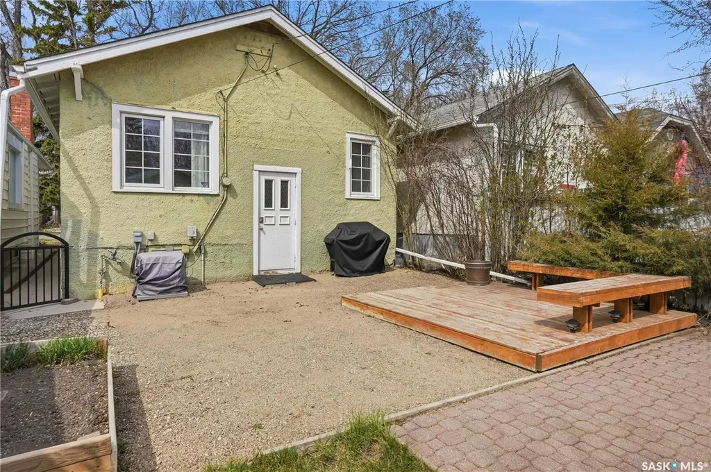 3625 Victoria Avenue Regina SK S4T 1M4