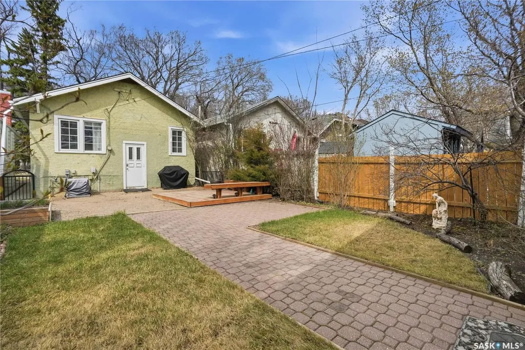 3625 Victoria Avenue Regina SK S4T 1M4