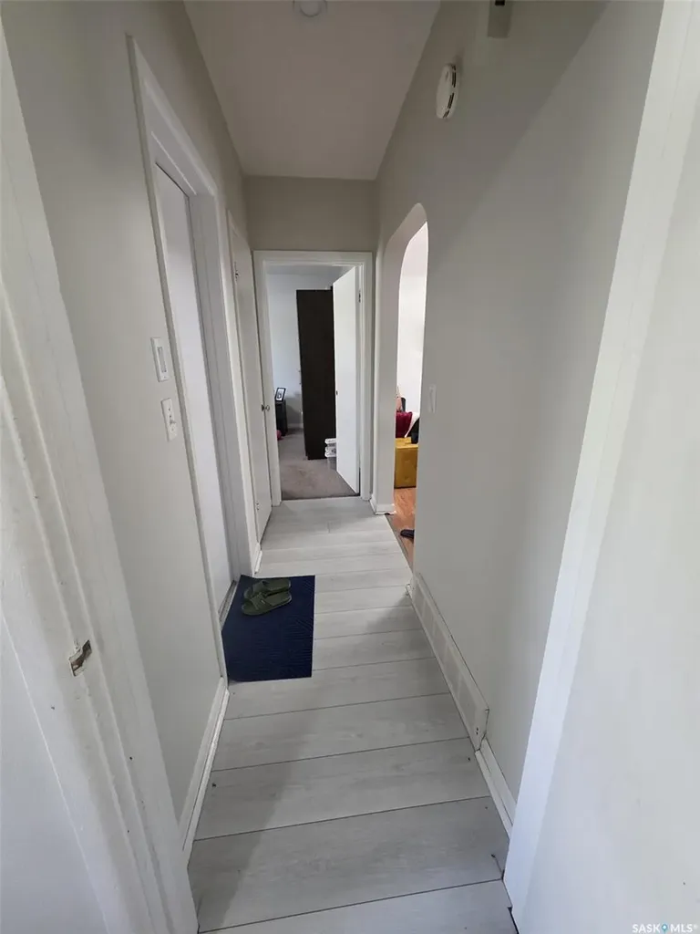 1116 Cumberland Avenue S Saskatoon SK S7H 2L7