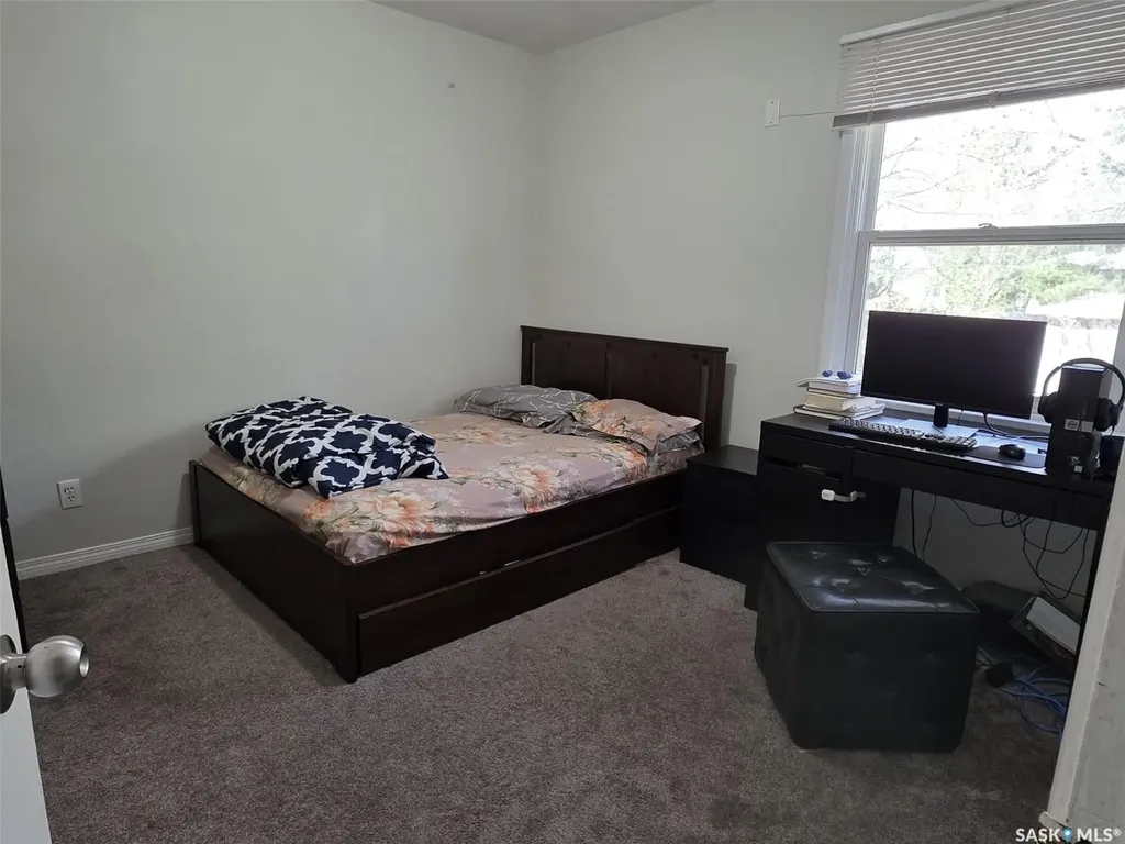 1116 Cumberland Avenue S Saskatoon SK S7H 2L7