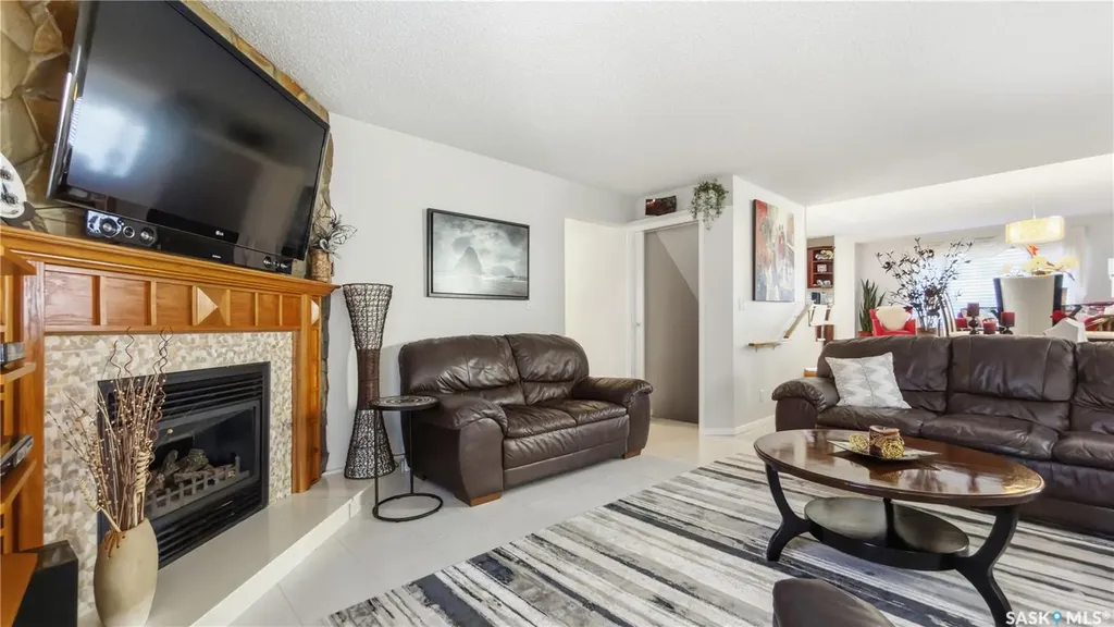 2403 Truesdale Drive Regina SK S4V 0W1