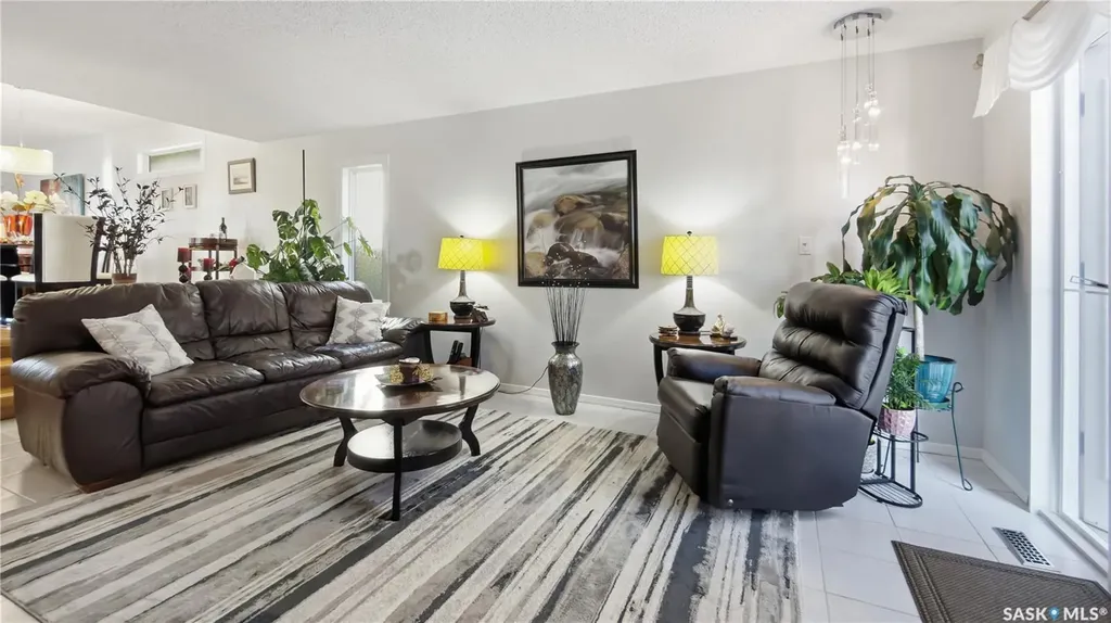 2403 Truesdale Drive Regina SK S4V 0W1