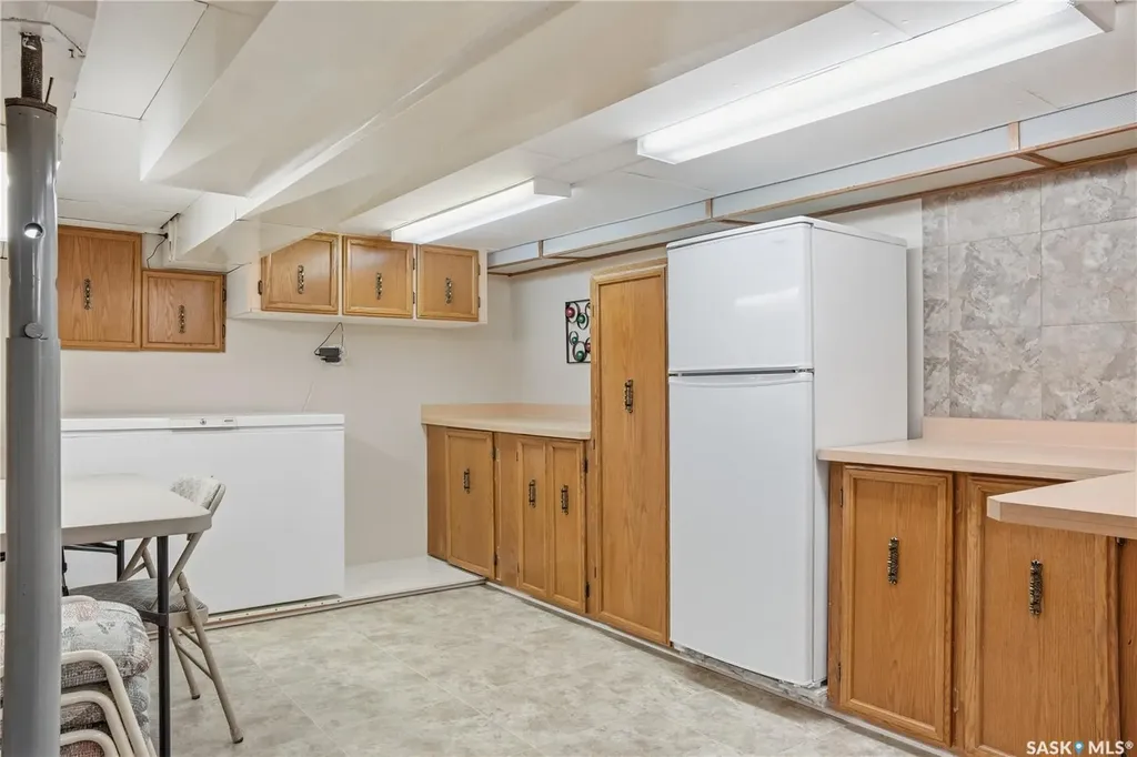 2403 Truesdale Drive Regina SK S4V 0W1