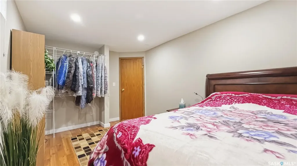 2403 Truesdale Drive Regina SK S4V 0W1