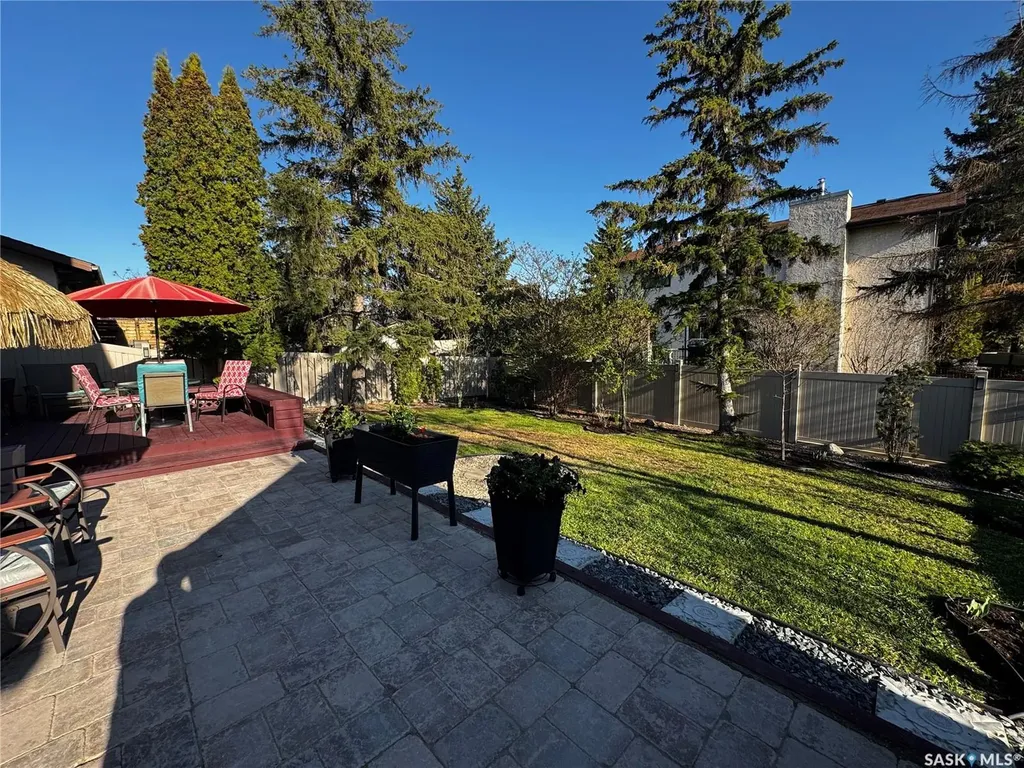 2403 Truesdale Drive Regina SK S4V 0W1