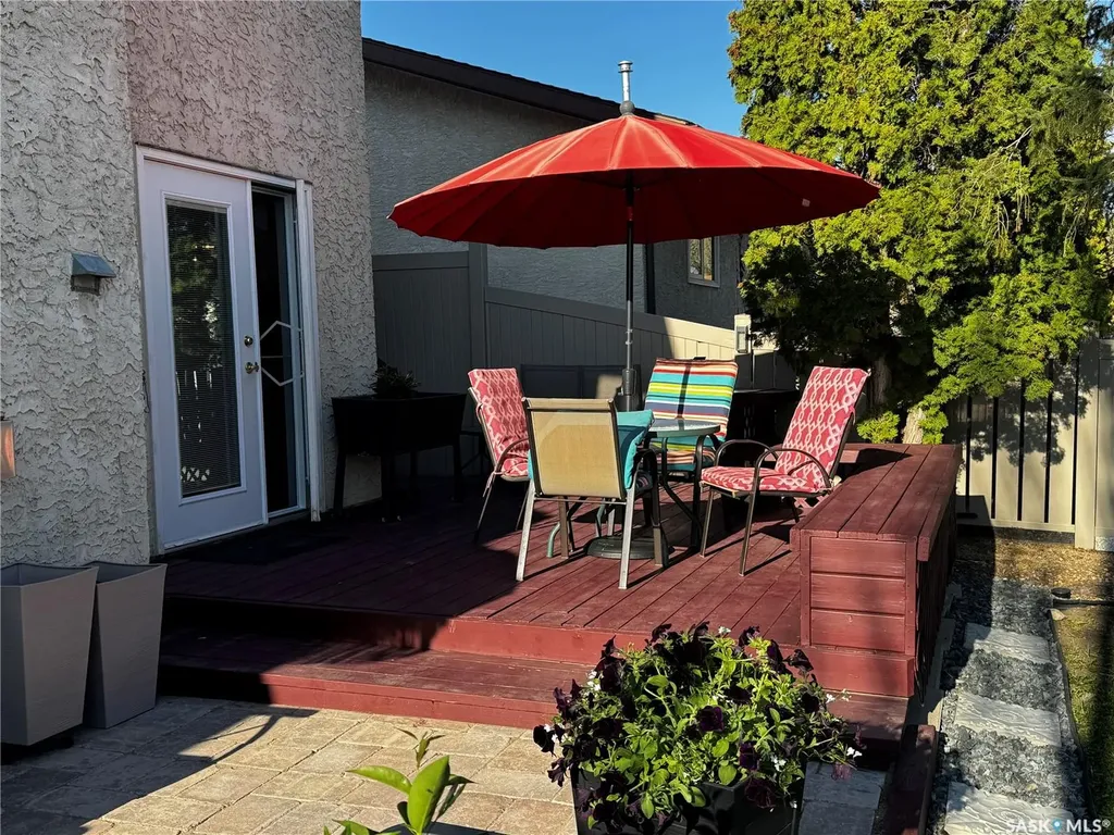 2403 Truesdale Drive Regina SK S4V 0W1