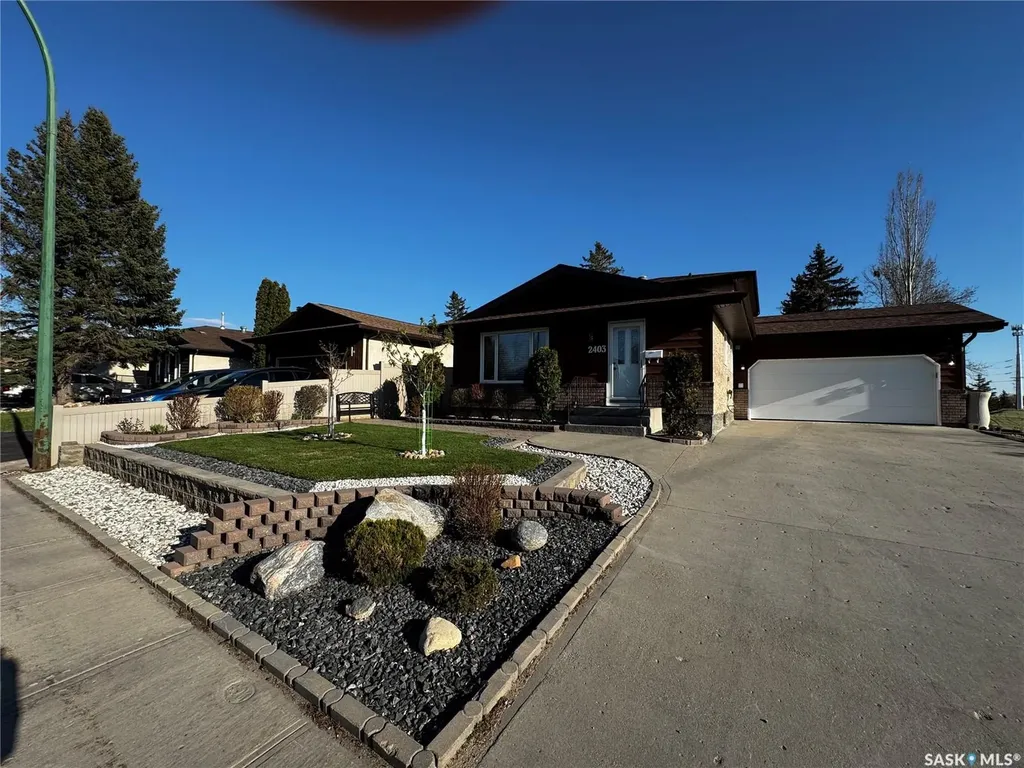 2403 Truesdale Drive Regina SK S4V 0W1