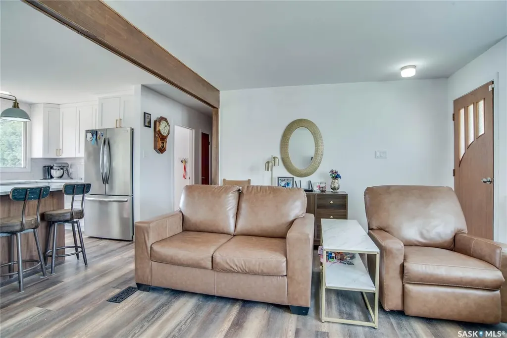 1301 33rd Street W Saskatoon SK S7L 0X1