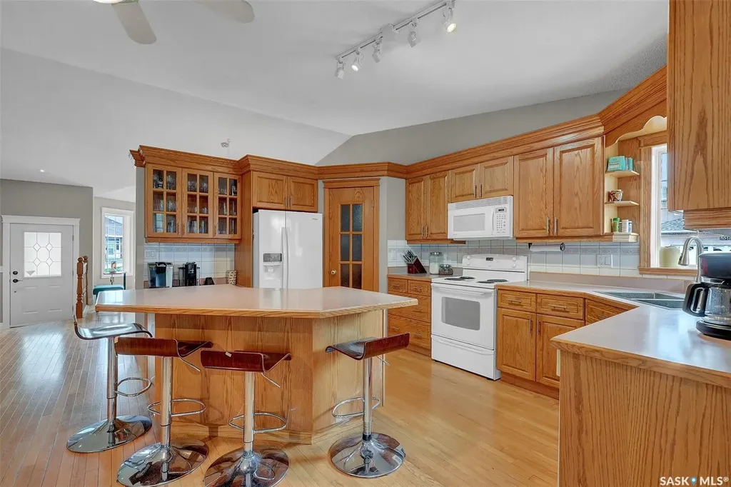 8531 Thurston Crescent Regina SK S4Y 1A2