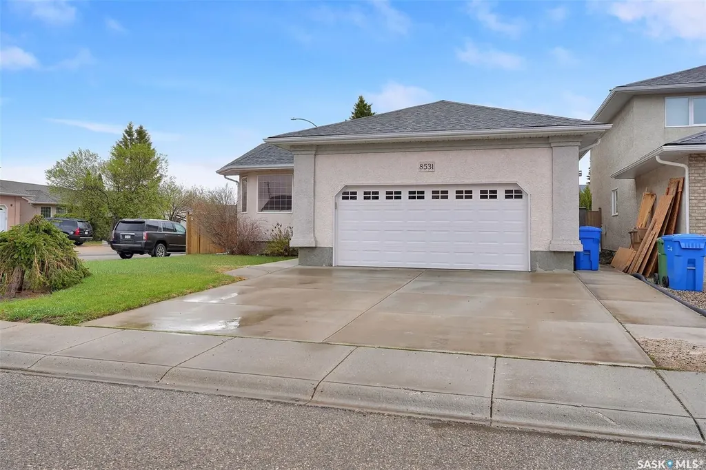 8531 Thurston Crescent Regina SK S4Y 1A2