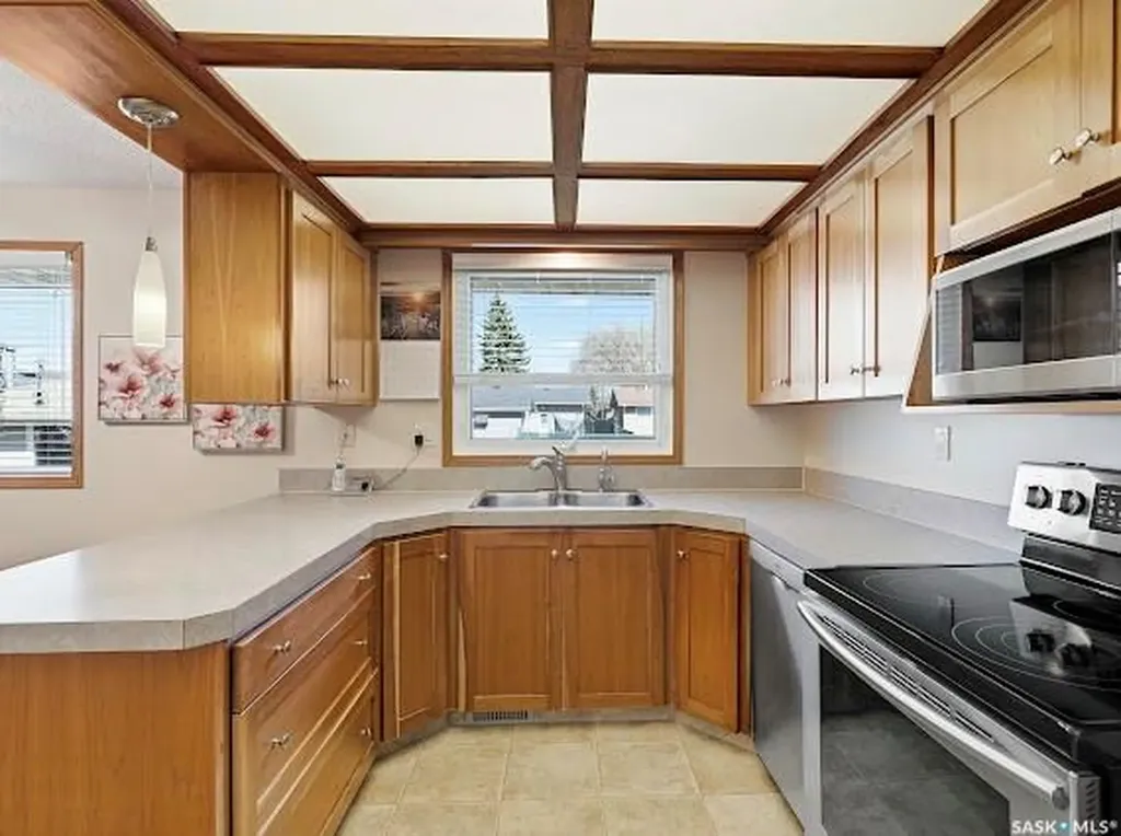 661 Dalgliesh Drive Regina SK S4R 6R1