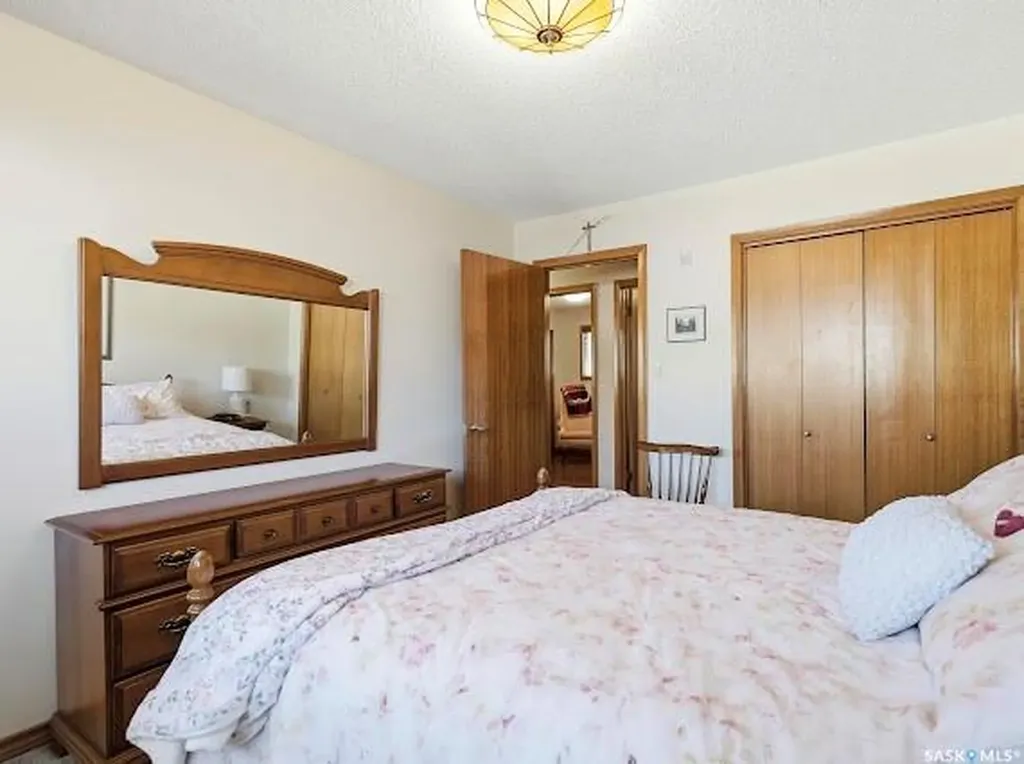 661 Dalgliesh Drive Regina SK S4R 6R1