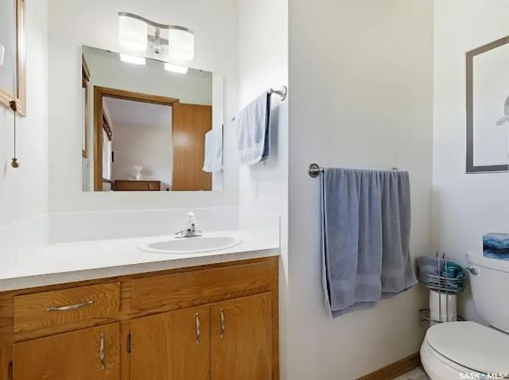 661 Dalgliesh Drive Regina SK S4R 6R1