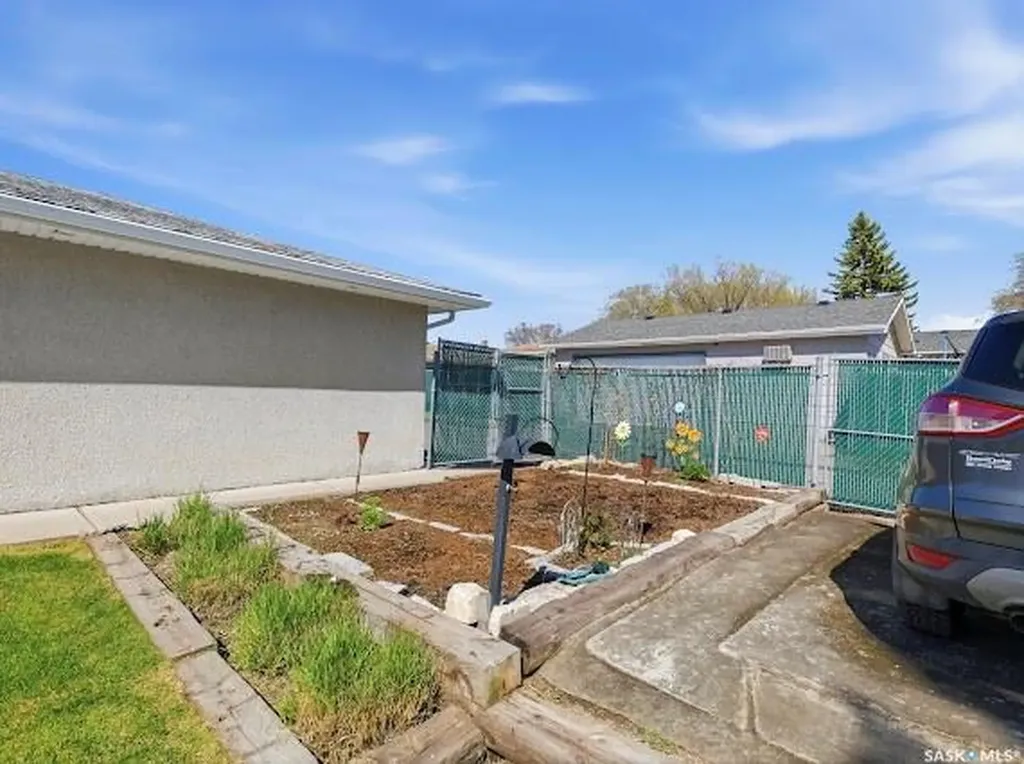 661 Dalgliesh Drive Regina SK S4R 6R1