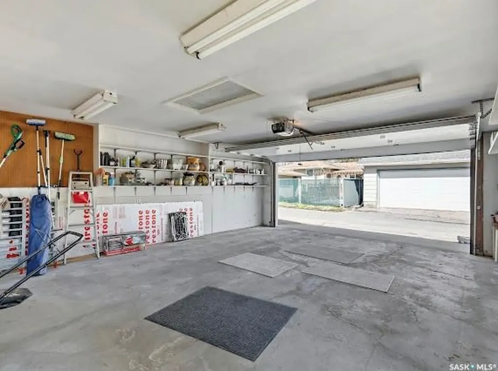 661 Dalgliesh Drive Regina SK S4R 6R1