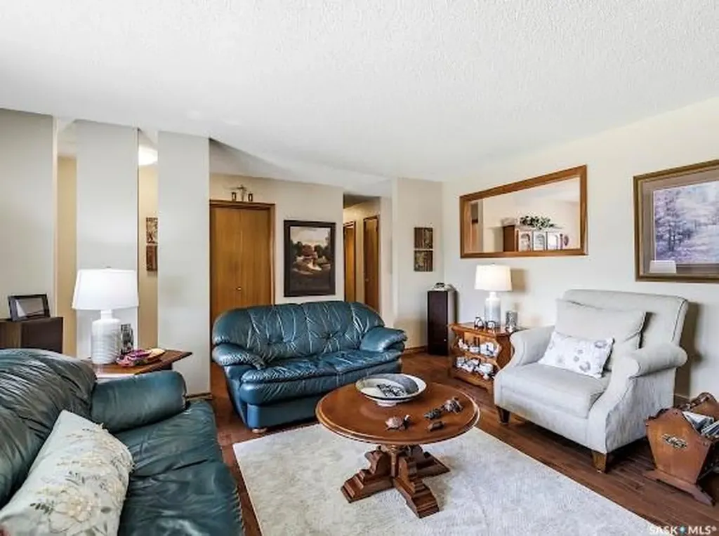 661 Dalgliesh Drive Regina SK S4R 6R1