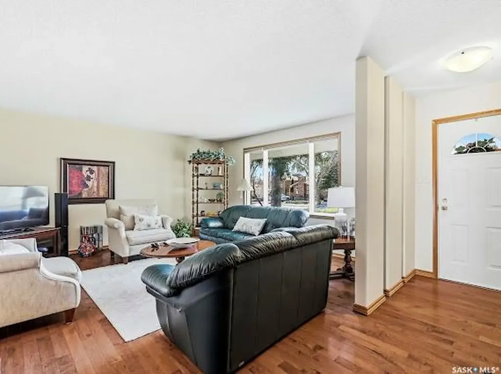 661 Dalgliesh Drive Regina SK S4R 6R1