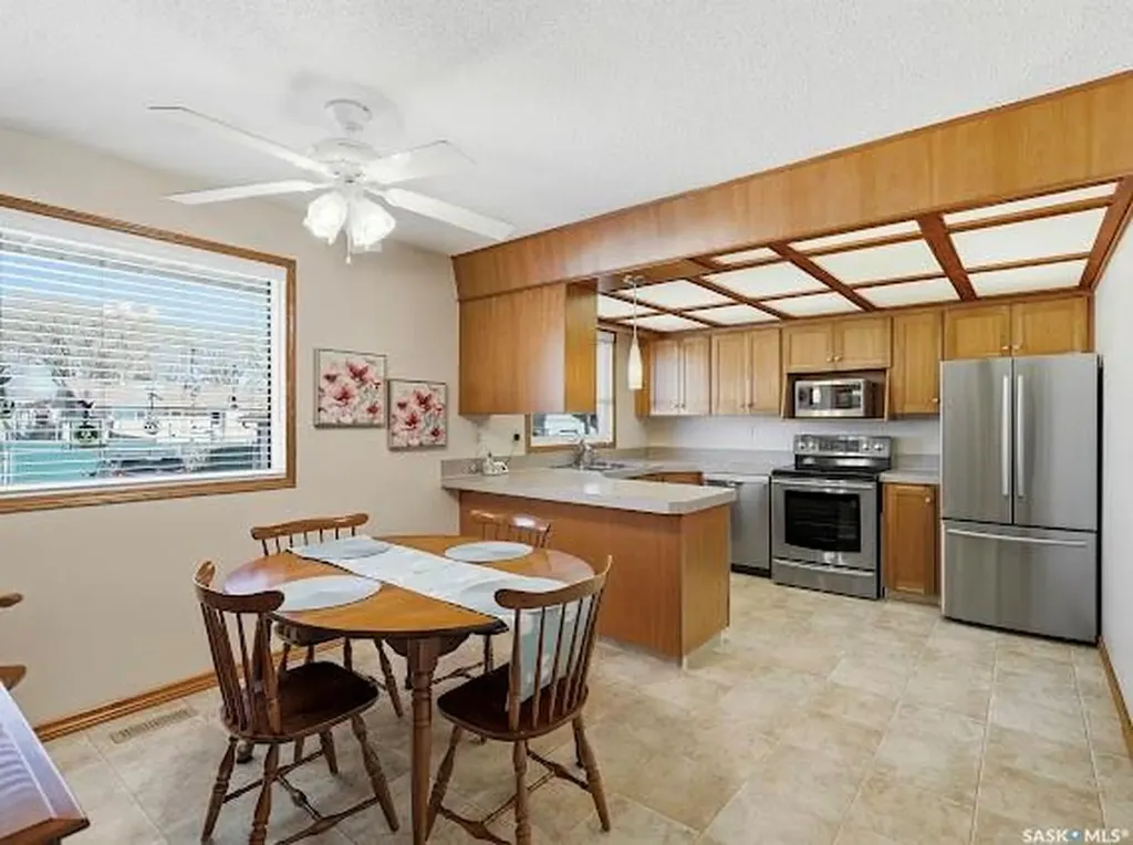 661 Dalgliesh Drive Regina SK S4R 6R1