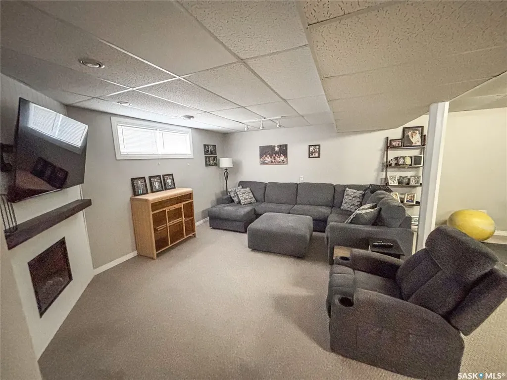 812 Qu'appelle Street Grenfell SK S0G 2B0