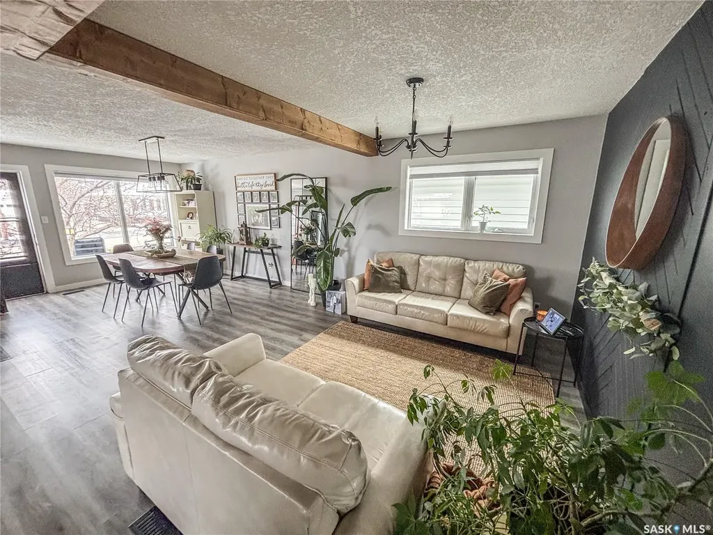 812 Qu'appelle Street Grenfell SK S0G 2B0