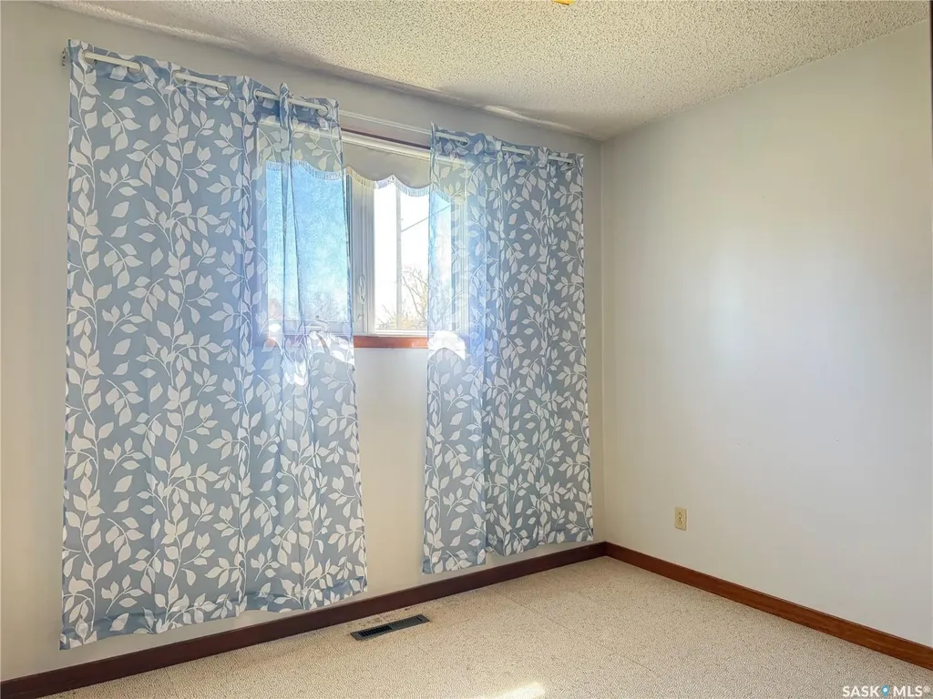 578 4th Avenue W Melville SK S0A 2P0