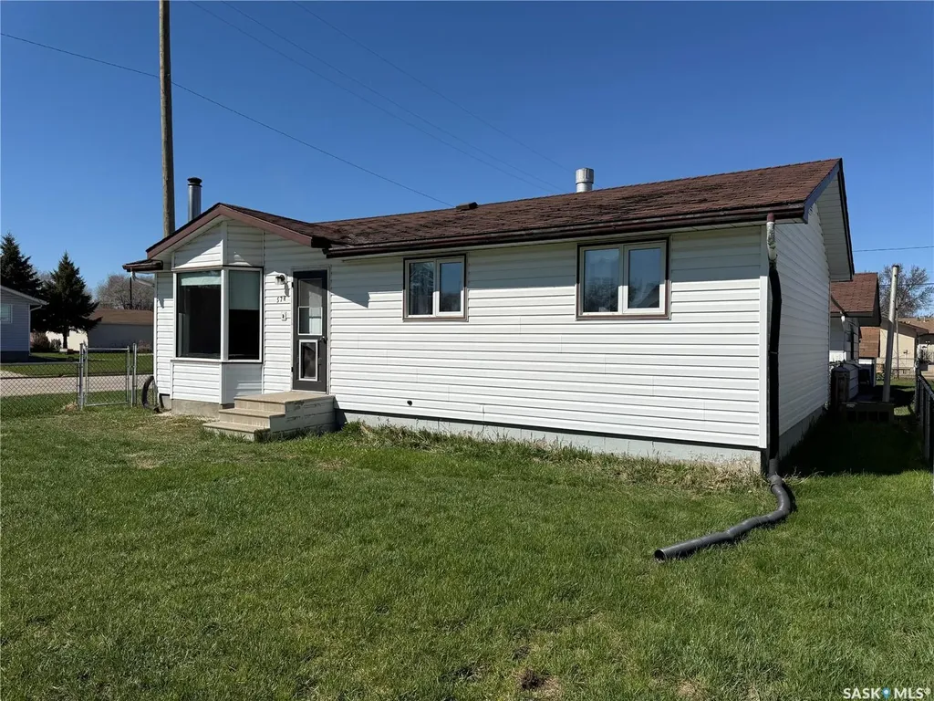 578 4th Avenue W Melville SK S0A 2P0