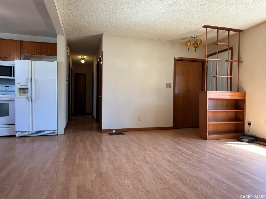 578 4th Avenue W Melville SK S0A 2P0