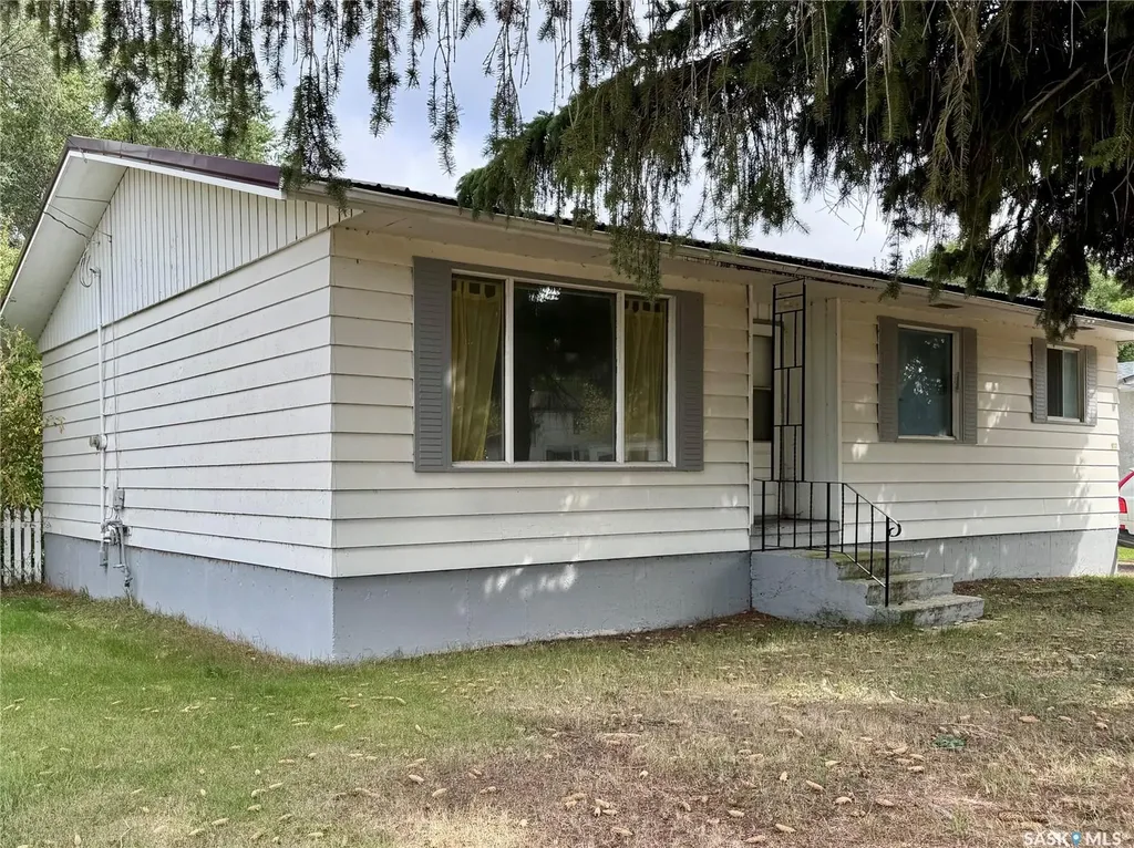 917 Galt Street Whitewood SK S0G 5C0