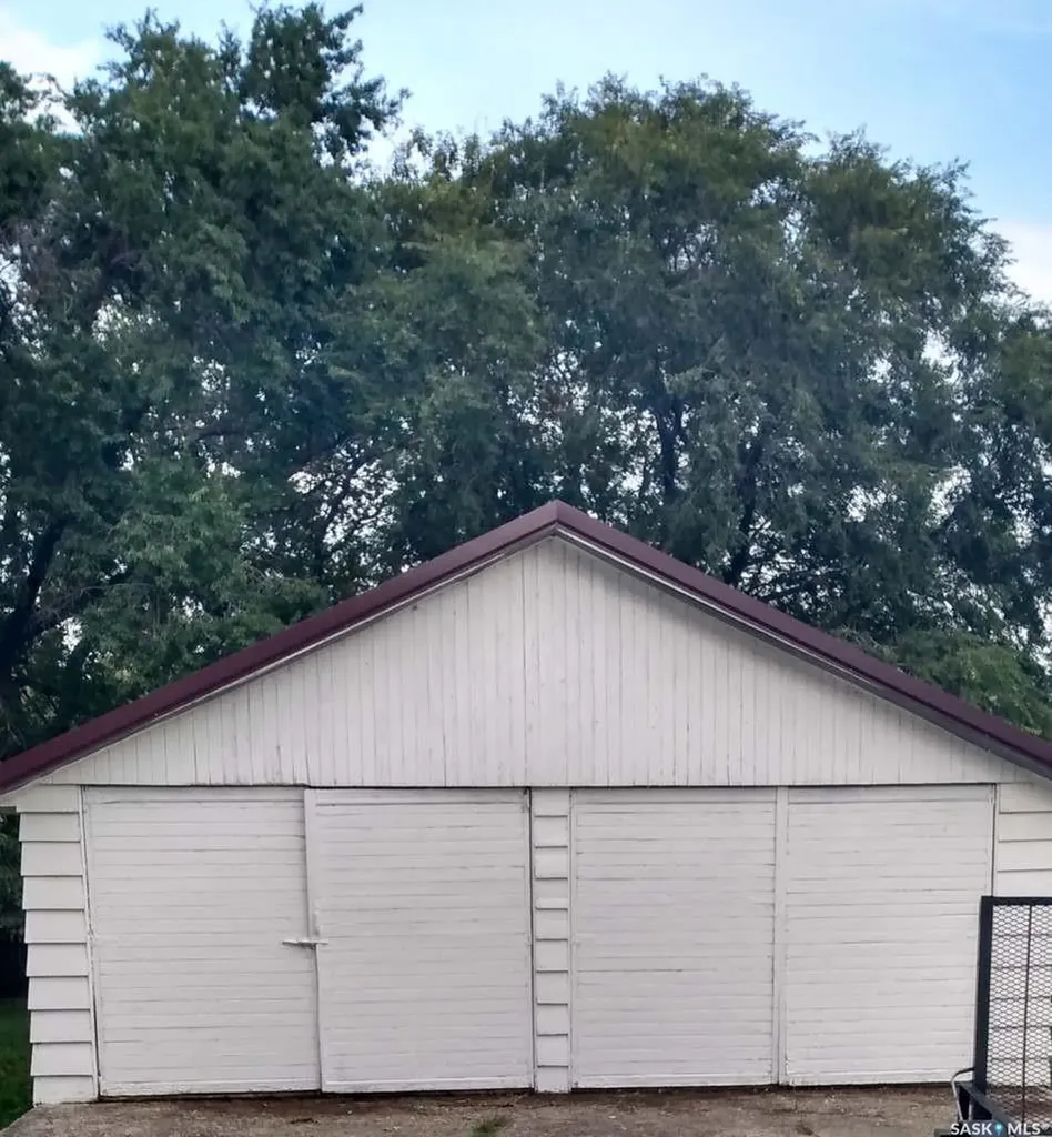 917 Galt Street Whitewood SK S0G 5C0