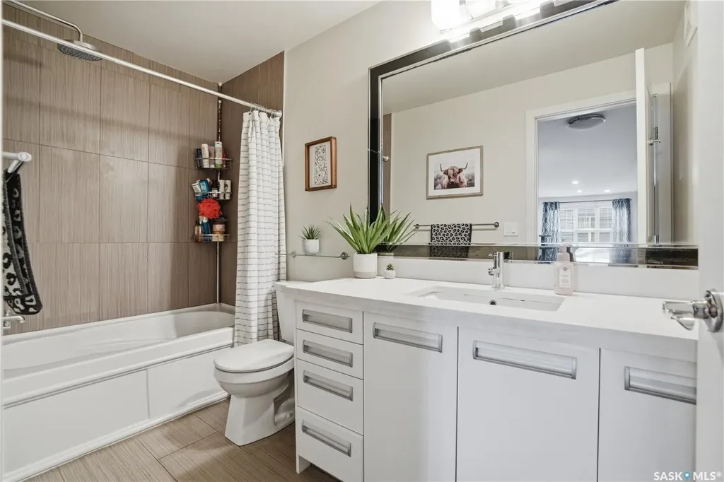 1015 Patrick Crescent Saskatoon SK S7W 0M3