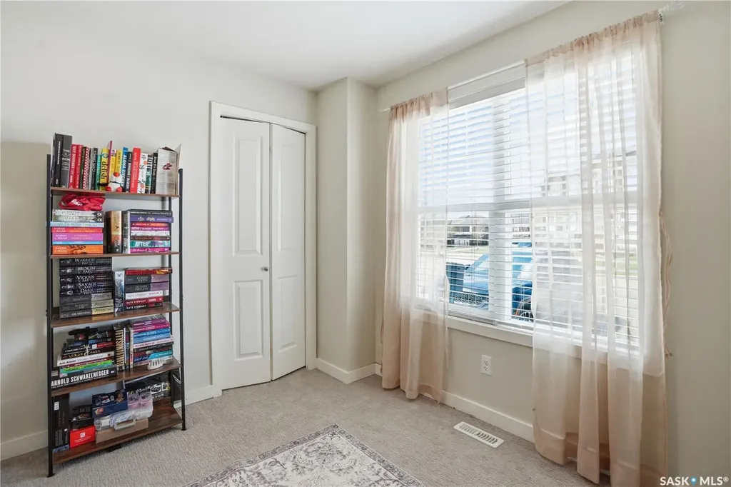 1015 Patrick Crescent Saskatoon SK S7W 0M3